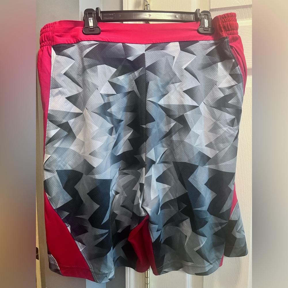 Jordan Geometric Patterned Athletic Pants